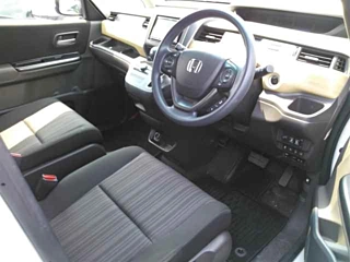 HONDA FREED 2018