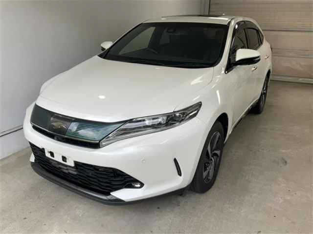 TOYOTA HARRIER 2018