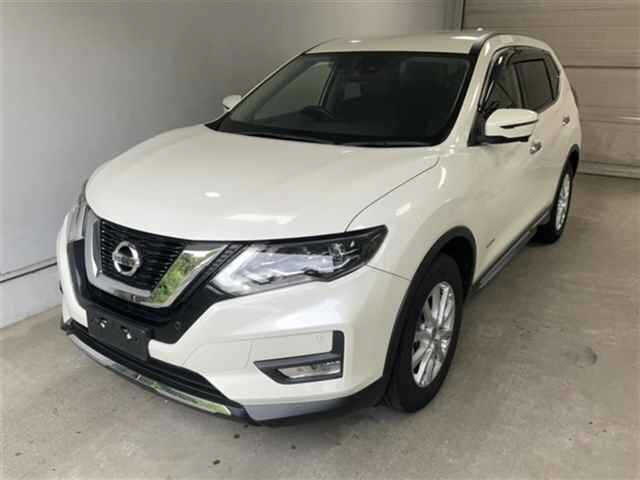 NISSAN X-TRAIL 2019