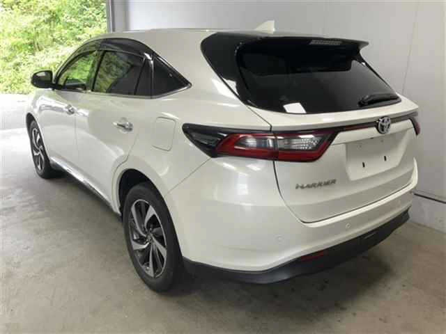 TOYOTA HARRIER 2018