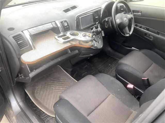 TOYOTA WISH 2008