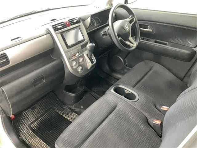 HONDA ZEST 2011
