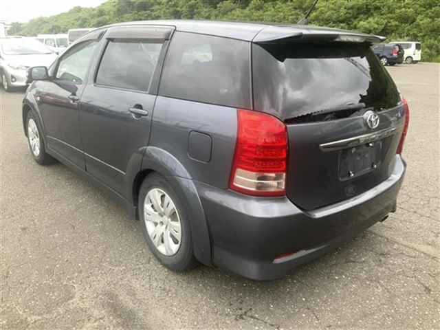 TOYOTA WISH 2008