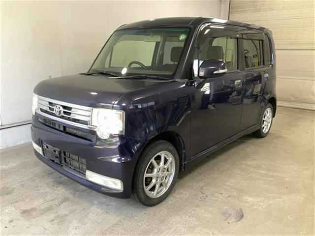 TOYOTA PIXIS SPACE 2012