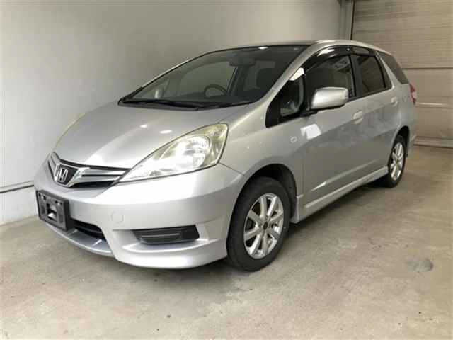 HONDA FIT SHUTTLE 2011