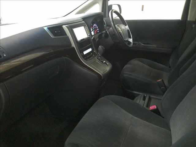 TOYOTA ALPHARD 2014