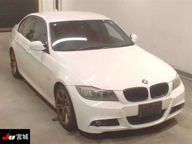 BMW 3 SERIES 2010