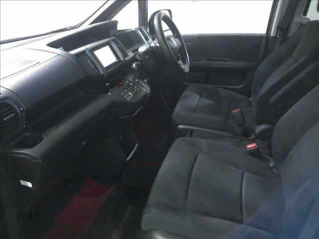 HONDA STEP WAGON 2009