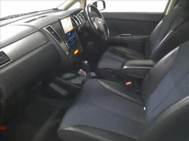 NISSAN TIIDA 2008