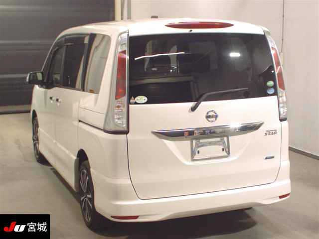 NISSAN SERENA 2012