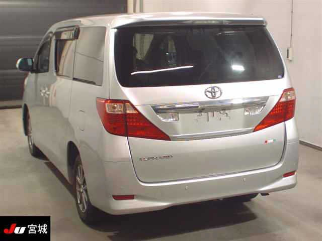 TOYOTA ALPHARD 2010