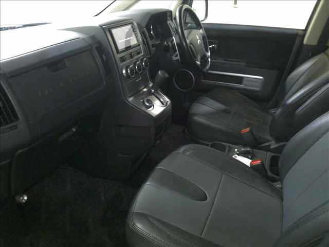 MITSUBISHI DELICA D5 2014