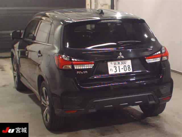 MITSUBISHI RVR 2020