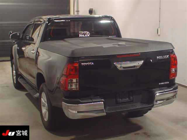 TOYOTA HILUX 2018