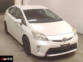 TOYOTA PRIUS 2012