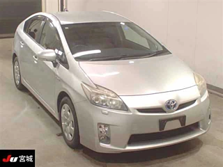 TOYOTA PRIUS 2011