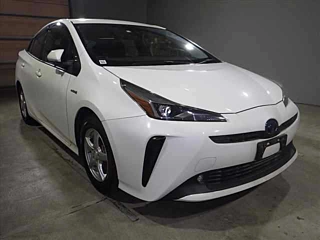 TOYOTA PRIUS 2020