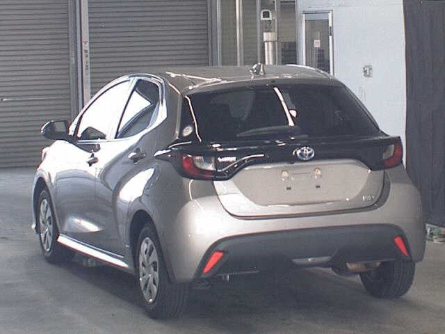 TOYOTA YARIS 2021