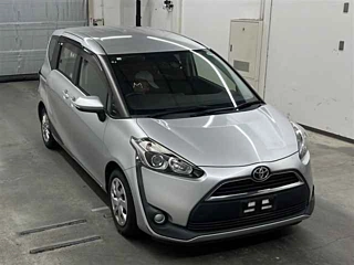 TOYOTA SIENTA 2018
