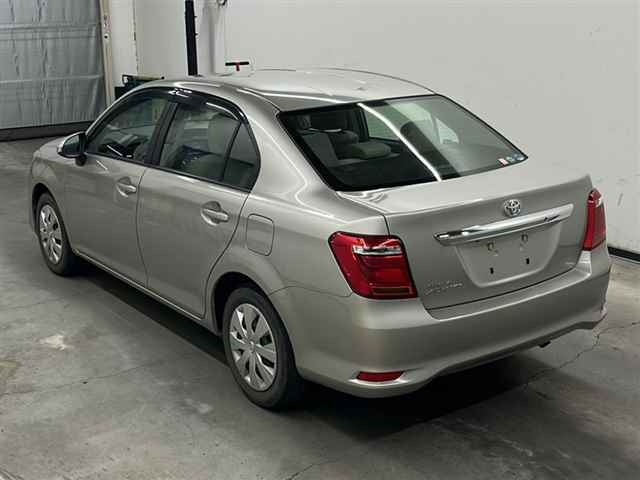 TOYOTA COROLLA AXIO 2016