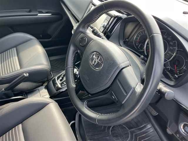 TOYOTA COROLLA FIELDER 2018