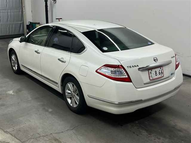 NISSAN TEANA 2012