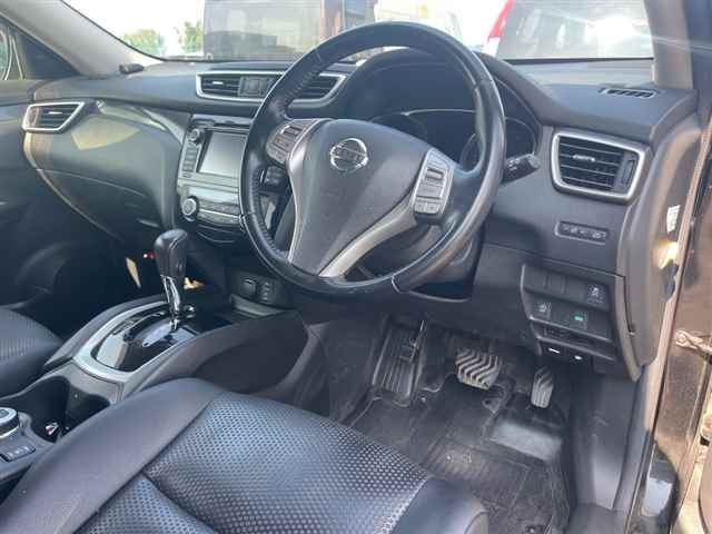NISSAN X-TRAIL 2014