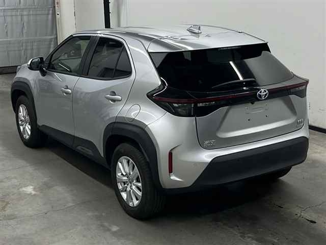 TOYOTA YARIS CROSS 2023
