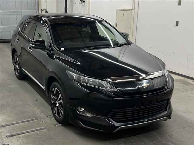 TOYOTA HARRIER 2015