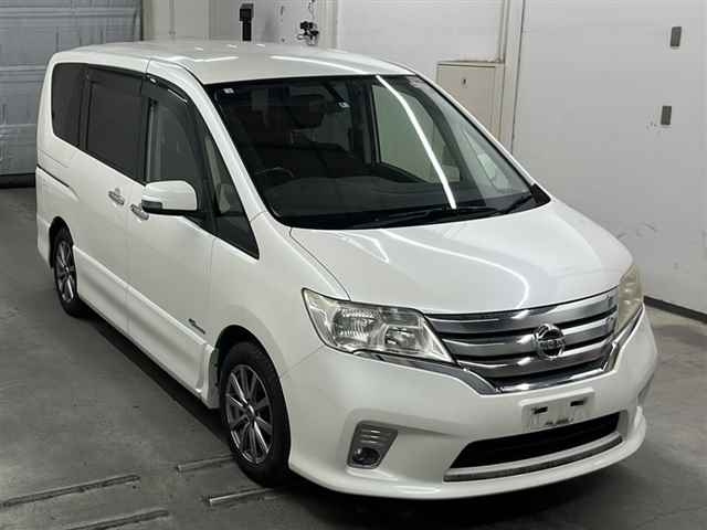 NISSAN SERENA 2012