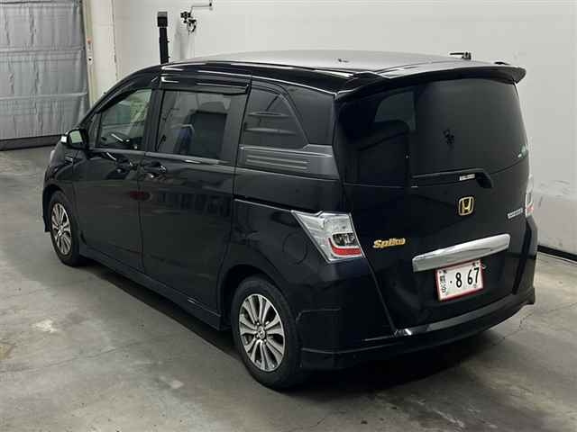 HONDA FREED 2012
