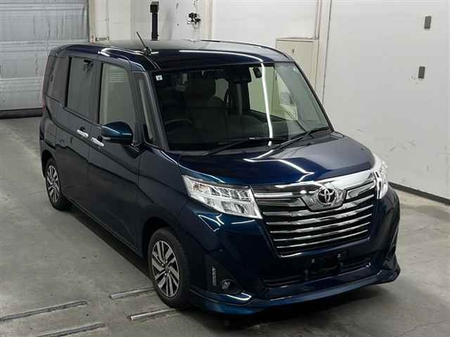 TOYOTA ROOMY 2019