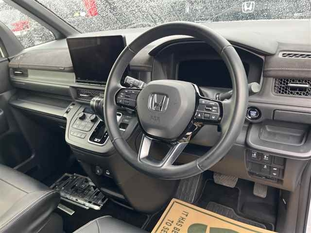 HONDA STEP WAGON 2022