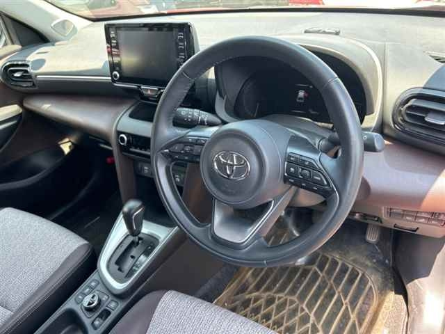 TOYOTA YARIS CROSS 2022