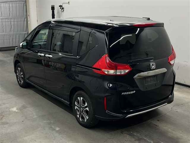 HONDA FREED 2021