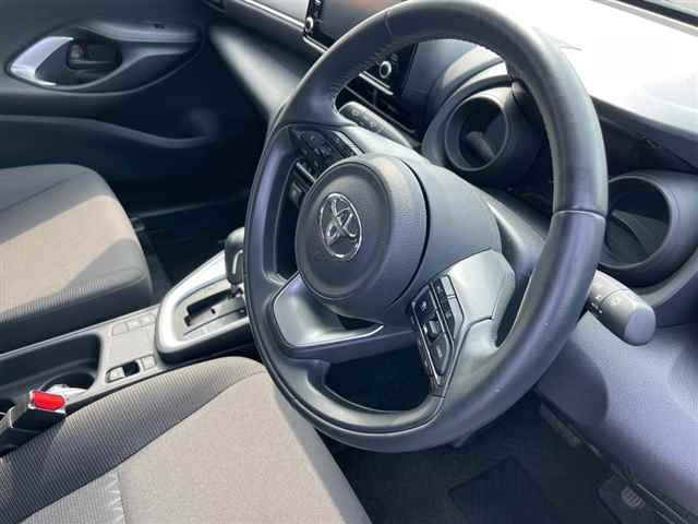 TOYOTA YARIS CROSS 2021