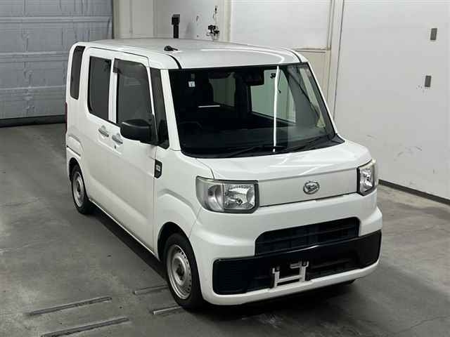 DAIHATSU HIJET CADDIE 2018