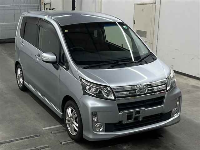 DAIHATSU MOVE 2013