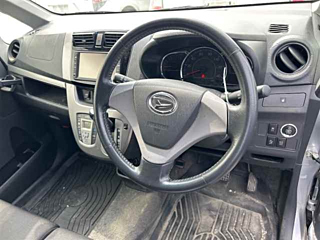 DAIHATSU MOVE 2013