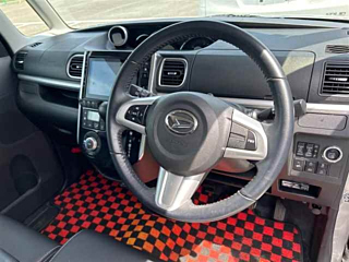DAIHATSU TANTO 2018