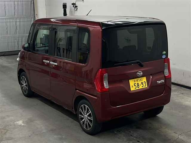 DAIHATSU TANTO 2019