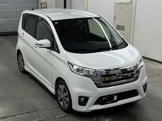NISSAN DAYZ 2014