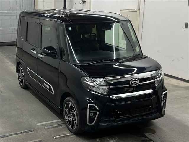DAIHATSU TANTO 2021