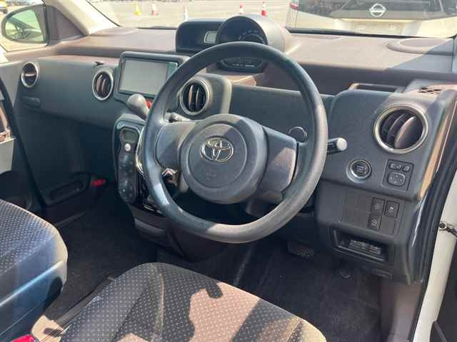 TOYOTA SPADE 2014