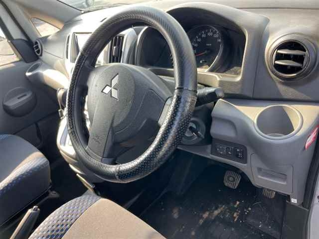 MITSUBISHI DELICA D3 2012