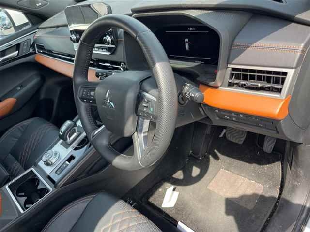 MITSUBISHI OUTLANDER PHEV 2022