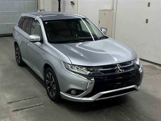 MITSUBISHI OUTLANDER PHEV 2017