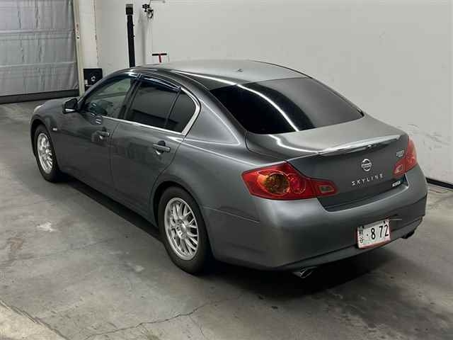 NISSAN SKYLINE 2010