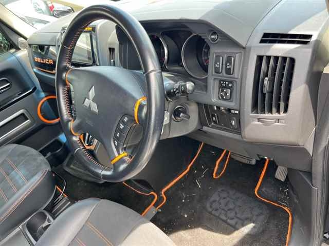 MITSUBISHI DELICA D5 2018