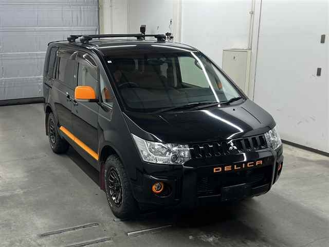 MITSUBISHI DELICA D5 2018